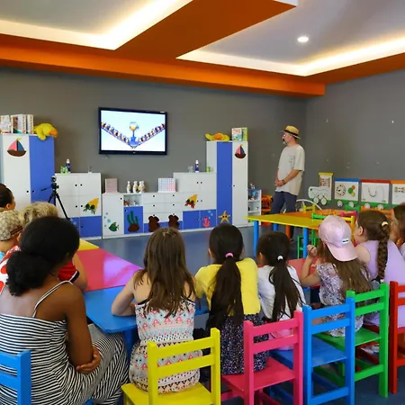 Üdülőközpont Crystal Paraiso Aqua Collection Boğazkent