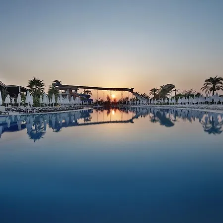 Üdülőközpont Crystal Paraiso Aqua Collection 5*