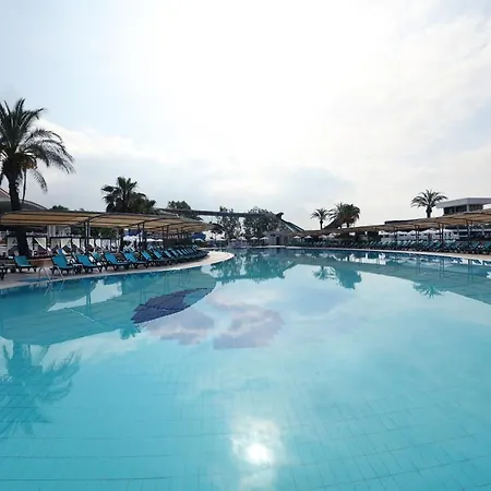 Crystal Paraiso Aqua Collection Üdülőközpont Boğazkent