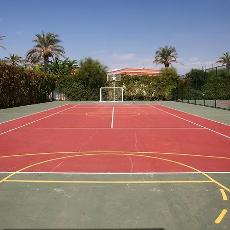 Crystal Paraiso Aqua Collection Üdülőközpont Boğazkent